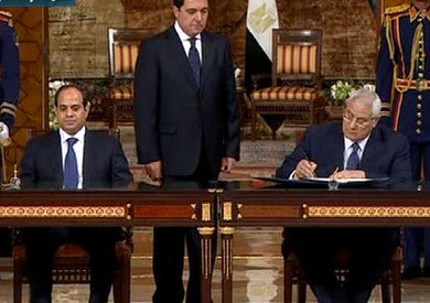 إتحاد موثقي مصر يهنئ السيد رئيس الجمهورية المشير السيسي برئاسة الجمهورية